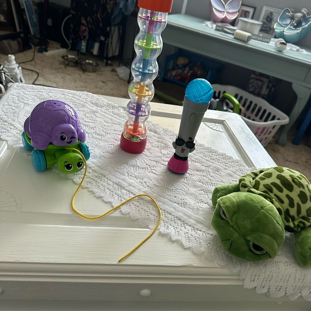 Colorful Turtle Pull Toy Set - Picture 3 of 4